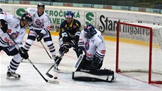 Z duelu Ústí nad Labem - Benátky nad Jizerou. V pohotovosti je hostující Z duelu Ústí nad Labem - Benátky nad Jizerou. V pohotovosti je hostující