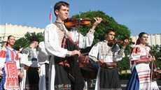 Dožínky na Masarykově náměstí v Hradci Králové Dožínky na Masarykově náměstí v Hradci Králové