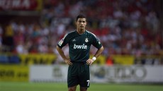 ZKLAMÁNÍ. Cristiano Ronaldo z Realu Madrid je po dalí poráce zklamaný.