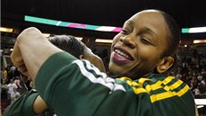 DVOD K ÚSMVU. Tina Thompsonová jako stelecká rekordmanka WNBA. Pekonala