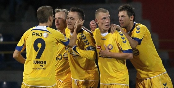 Jihlavský editel Zdenk Tulis ví, e se hrái jeho týmu budou i po odchodu kanonýra Tecla asto radovat z gól.