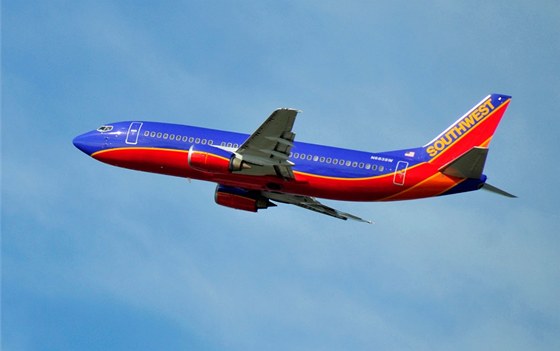 Palubní personál spolenosti Southwest Airlines si jednou píli horkou vodou