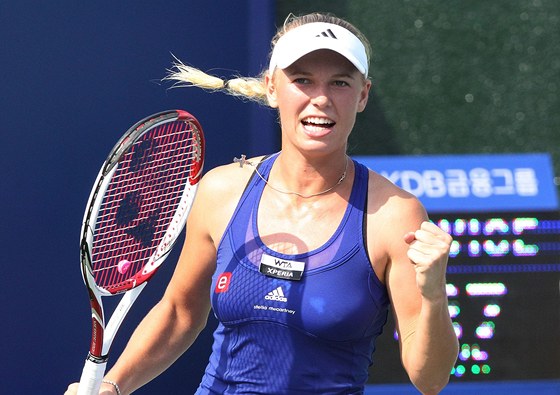 Caroline Wozniacká se raduje z postupu do finále turnaje v Soulu.