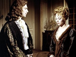 Jacques Toja a Michele Mercierová ve filmu Angelika a král (1966)   