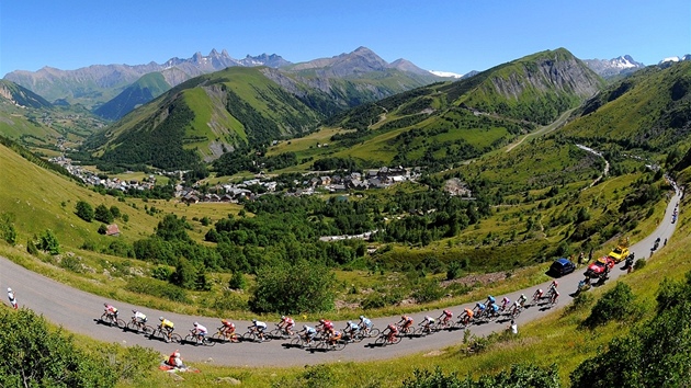 DVAKRÁT NA HUEZ D´ HUEZ. Stoletou Tour de France eká dvojnásobná porce