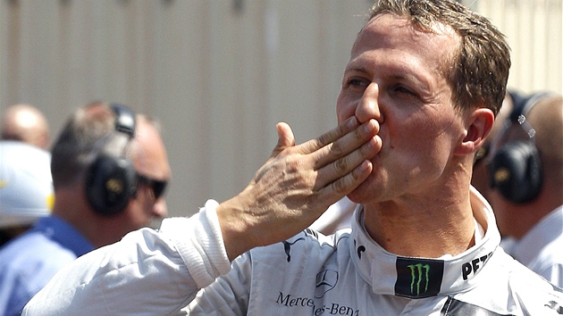 ZAVETE OI, ODCHÁZÍM. Michael Schumacher pi návratu do formule 1 neuspl. V