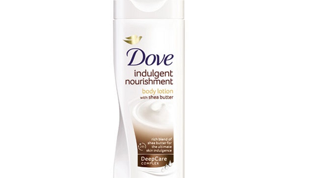 Vivn tlov mlko Indulgent Nourishment s obsahem bambuckho msla pro suchou pokoku, Dove