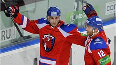 Erik Christensen (vlevo) se raduje společně s Jiřím Novotným z jedné ze svých Erik Christensen (vlevo) se raduje společně s Jiřím Novotným z jedné ze svých
