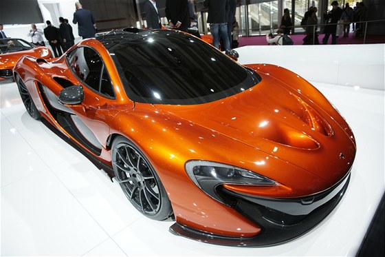 McLaren P1