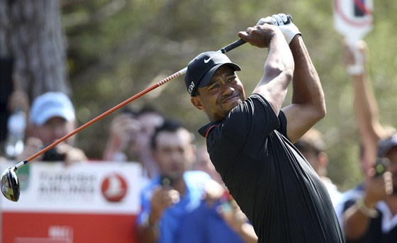 Tiger Woods na exhibiním turnaji World Golf Final v Turecku.