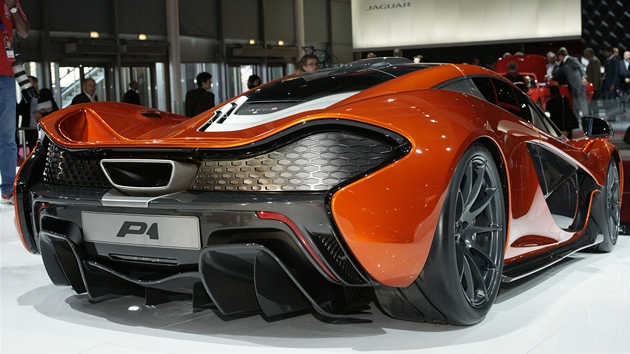 McLaren P1