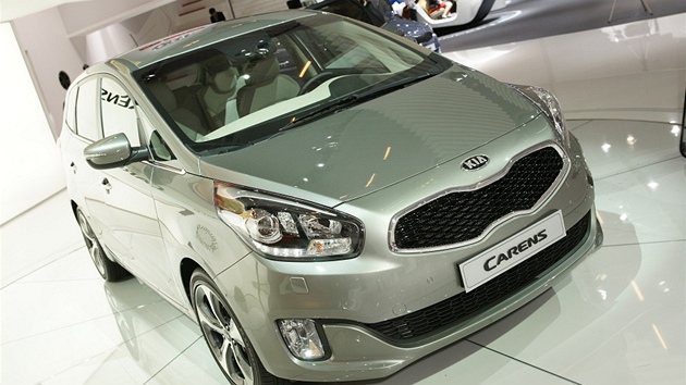 Kia Carens