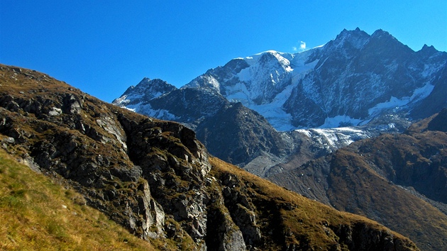 Vstup na Cabane Valsorey (3 030 m) z Bourg-St-Pierre