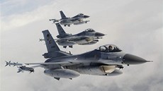 Páte tureckého letectva tvoí stroje F-16 americké výroby.