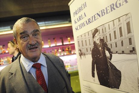 Karel Schwarzenberg pi zahájení prezidentské kampan.