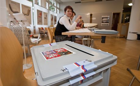 Takto se volilo pi podzimních krajských volbách ve Zlín. U v lednu bduou do uren házet lidé hlasy pro prezidentské kandidáty.