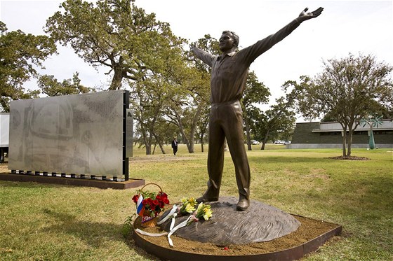 Bronzová socha Jurije Gagarina v americkém Houstonu