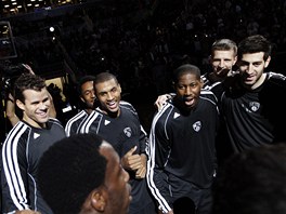 MY JSME NETS. Basketbalisté Brooklynu poprvé nastupují i domácímu utkání. Mají