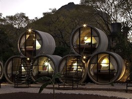 Ekopenzion TuboHotel najdete v Tepozltánu, necelou hodinu jízdy od hlavního...