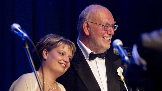 Jan Nedvd si vzal Pavlnu Jirskovou v pln Lucern (2012).