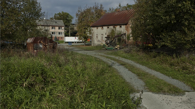 V Arnolticch na Olomoucku se volilo v maringotce (12. jna 2012, Arnoltice).