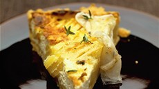 Bramborový kolá se sýrem a pórkem