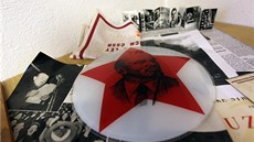Lenina mají jihlavští soudruzi ve své síni tradic v mnoha variantách, mimo jiné... Lenina mají jihlavští soudruzi ve své síni tradic v mnoha variantách, mimo jiné...