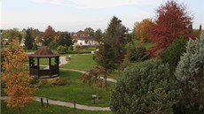 Areál Pírodního ráje - arboreta Horizont v Bystrovanech u Olomouce.