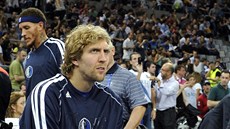 DNES NENASTOUPÍM. Dirk Nowitzki z Dallasu Mavericks vynechal kvli oteklému