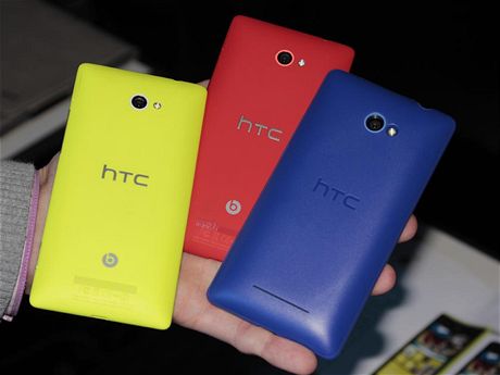 Windows Phone 8X by HTC