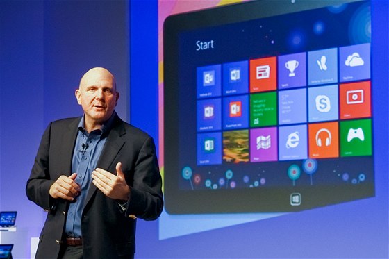 Steve Ballmer pedstavuje Windows 8