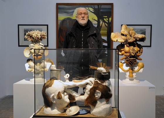 Výstava ukáe vankmajerovu tvorbu v celé íi a upozorní na to, jak je jeho