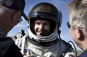 astný rekordman Felix Baumgartner