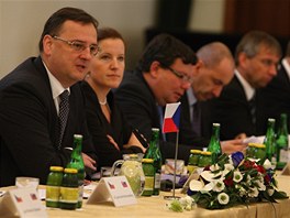 eský a slovenský kabinet se na spoleném jednání dohodly na spolupráci v...