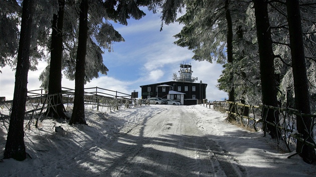 Horsk hotel Pleivec na stejnojmennm vrcholu Krunch hor nedaleko Abertam.