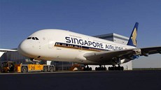 Letoun Airbus A380 spolenosti Singapore Airlines
