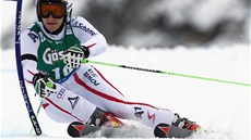 Kathrin Zettelová pi obím slalomu v Söldenu