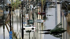 Následky niivého hurikánu Katrina v americkém New Orleans. (2005) 