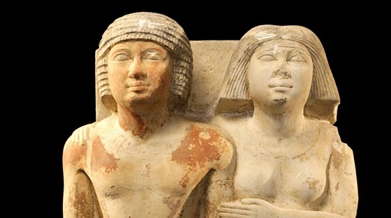 Unikátní nález zaznamenali etí archeologové v oblasti Abúsír také minulý rok. Objevili hrobku princezny eretnebej z páté dynastie.