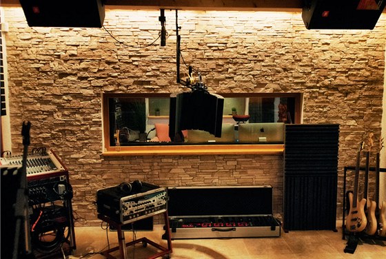 Nové nahrávací studio v Jihlav by chtlo dát anci hlavn místním muzikantm,...