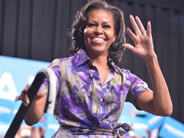 Kvtinové vzory patí mezi ty oblíbené v atníku Michelle Obamové. Koilové...