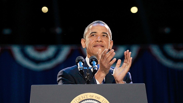 Barack Obama pi projevu ke znovuzvolení prezidentem USA. (7. listopadu 2012) 