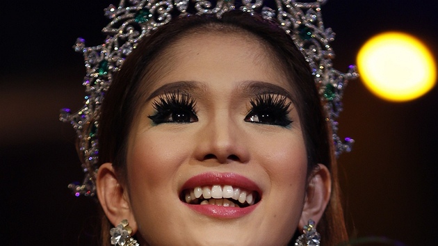 Filipnec Kevin Balot vyhrl Miss International Queen 2012.