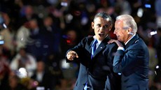 Prezident Barack Obama a viceprezident Joe Biden oslavují vítzství ve volebním