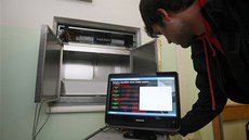V havlíčkobrodské nemocnici začala v pátek instalace 52. babyboxu v republice. V havlíčkobrodské nemocnici začala v pátek instalace 52. babyboxu v republice.