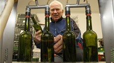Od každé z pěti zvolených odrůd chystá vinařství rodiny Vaďurů z Polešovic Od každé z pěti zvolených odrůd chystá vinařství rodiny Vaďurů z Polešovic