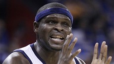 Zach Randolph z Memphisu Grizzlies a jeho imaginární míč. Zach Randolph z Memphisu Grizzlies a jeho imaginární míč.