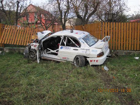 Tragická nehoda závodního vozu na RallyShow Uherský Brod 2012.