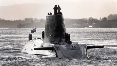 HMS Astute u západních beh Skotska (20. listopadu 2009) 