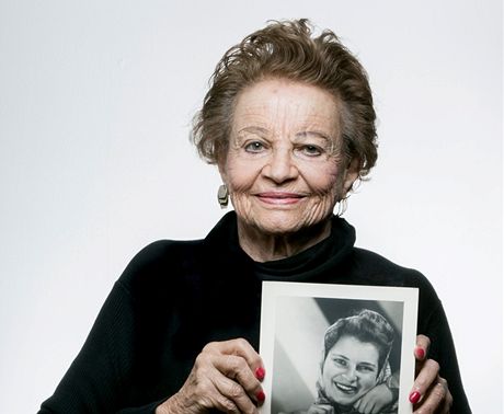 ILSA MAIEROV (15. kvtna 1922) - Narodila se v Brn do idovsk rodiny. V roce...